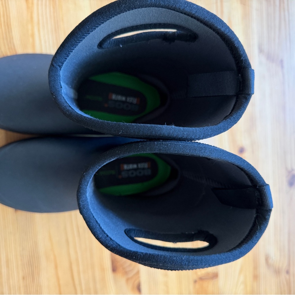 Bogs Neo Classic Mid Black Waterproof Snow Rain Boots - size 6 - Picture 7 of 13